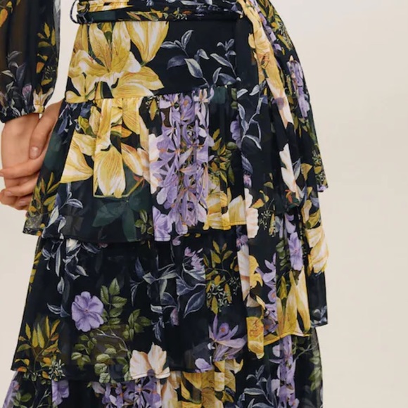 NWT Mango Flowy Floral Tiered printed skirt Midi Belted Chiffon Ruffle - Picture 6 of 12
